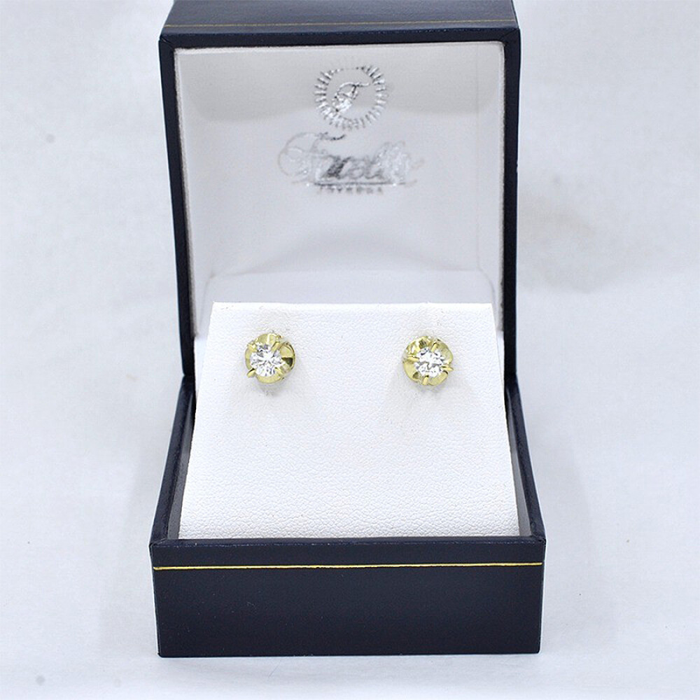 Caravanas En Oro 18K Y Brillantes Caravanas En Oro 18K Y Brillantes