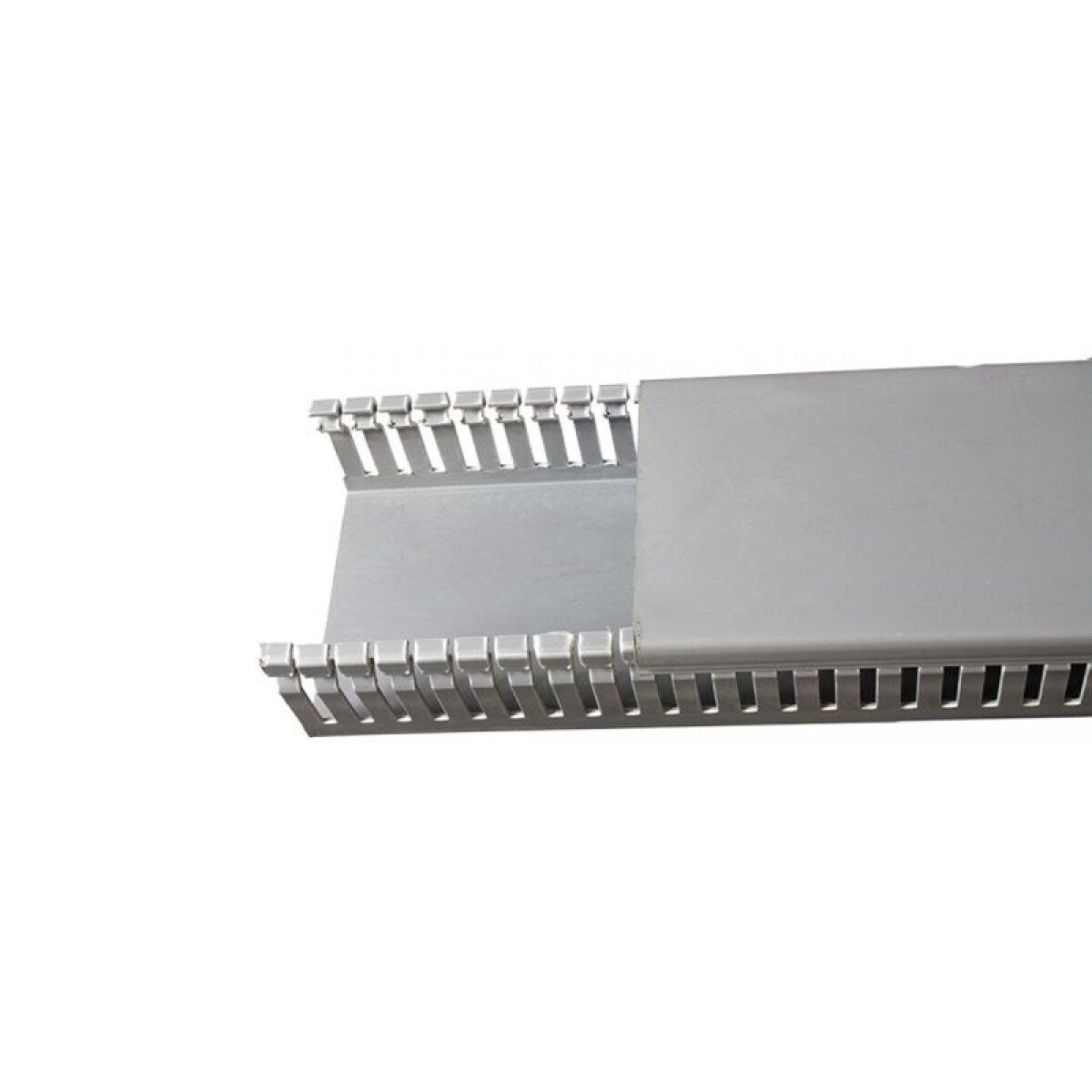 Ducto plástico ranurado gris para tablero 60x80mm - ZO1034N 