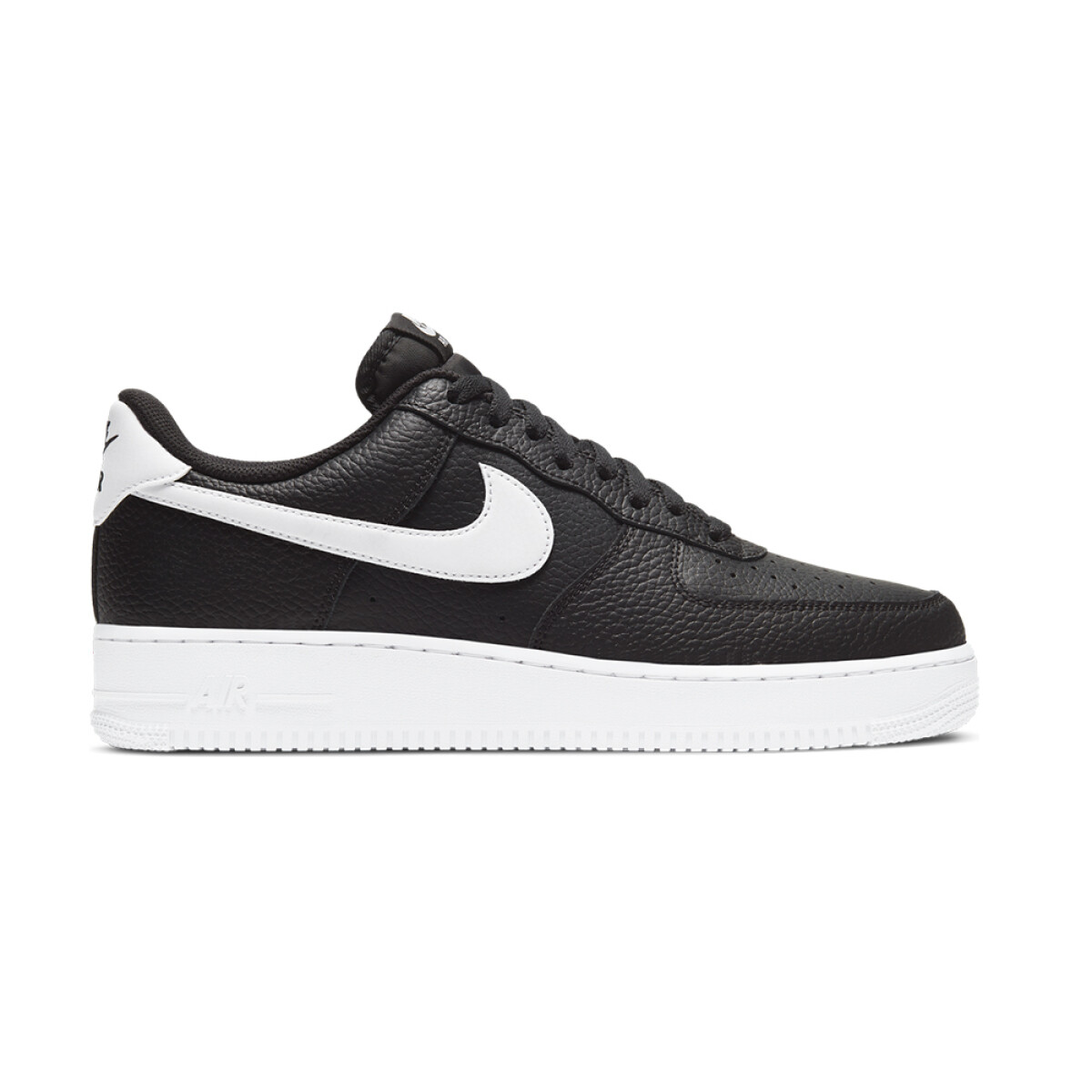 AIR FORCE 1 07 - Black/White 
