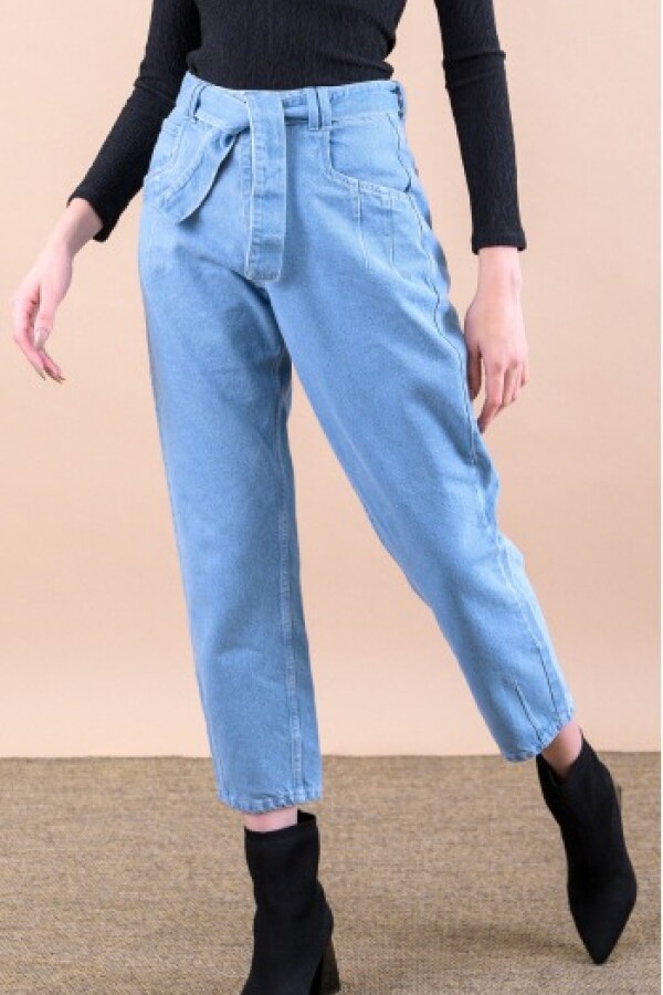 Jeans con Lazo. Jeans con Lazo.