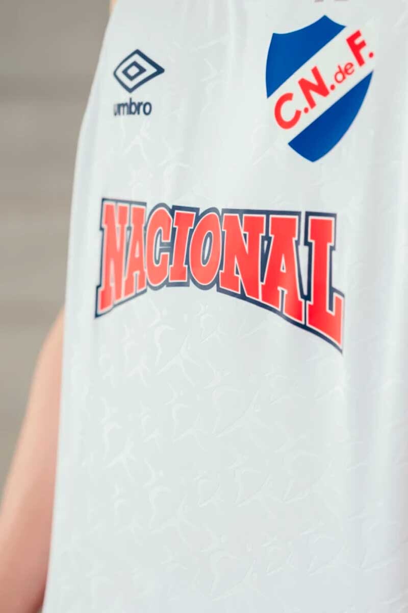 MUSCULOSA BASKET UMBRO NACIONAL OFICIAL/ALTERNAIVA 2025 Blanco