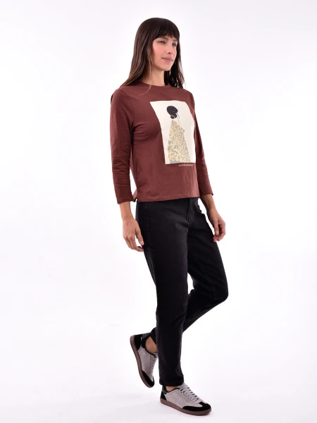 REMERA UPSALA VARIANTE 1