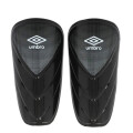 Canilleras Umbro Armour Negro