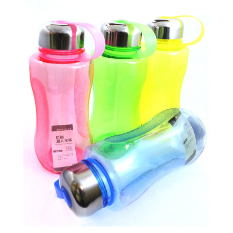 Outlet Caramañola plástica con filtro y tapa de metal 800ml Outlet Caramañola Plástica Con Filtro Y Tapa De Metal 800ml