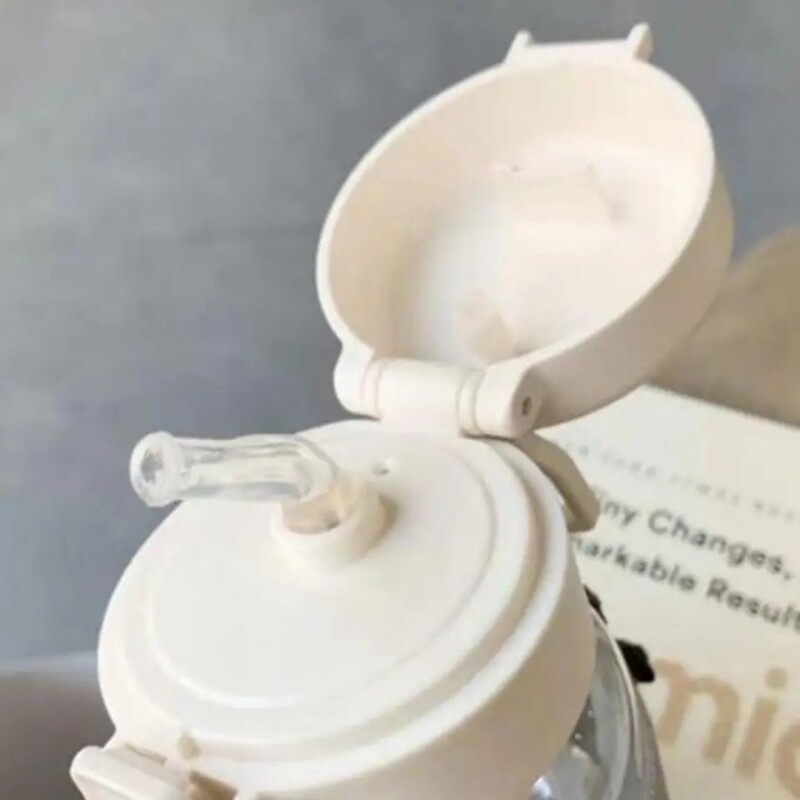 Botella De Agua Con Pajita Sorbito Silicona Con Tranca 500ml Gris