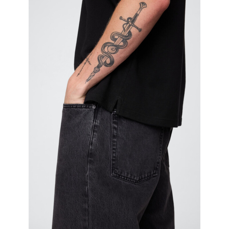 JPN SS WORLDWIDE LOGO T TRUE BLACK V2