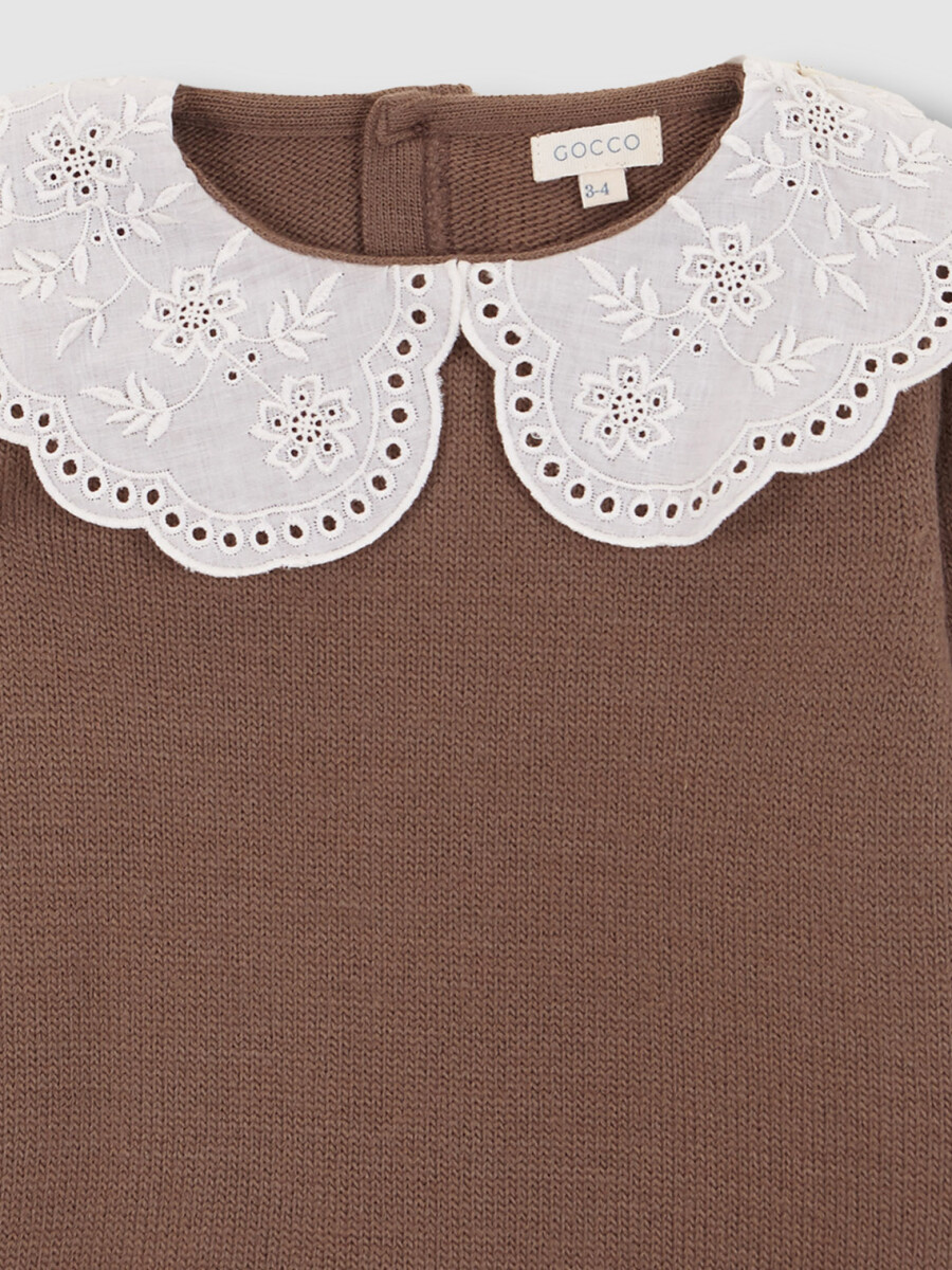 Vestido De Punto Con Cuello Grande Nude