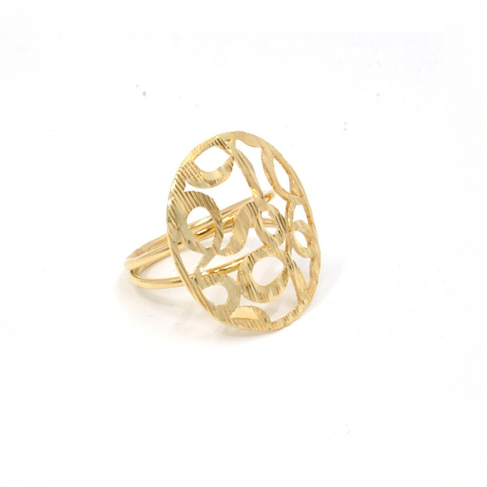Anillo En Oro 18K Con Importante Diseño Anillo En Oro 18K Con Importante Diseño