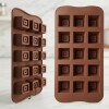 Molde silicona chocolate piramide 21x10.3x2 cms. Molde silicona chocolate piramide 21x10.3x2 cms.