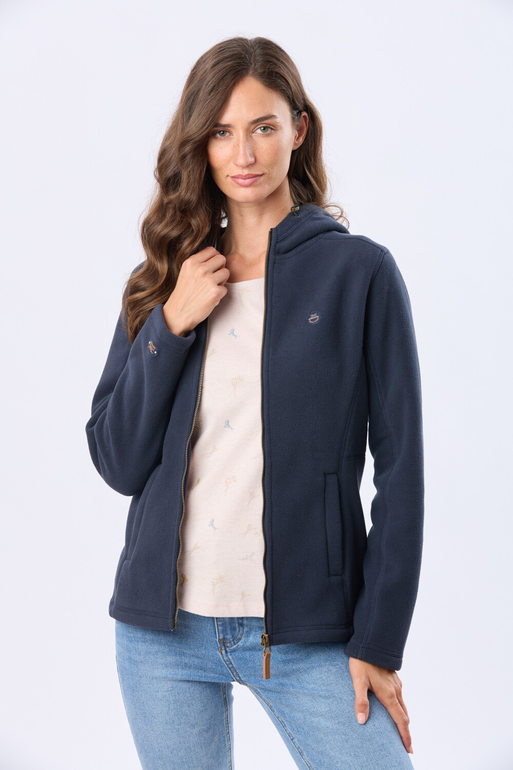 CAMPERA POLAR CON CAPUCHA Azul