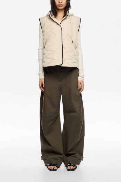 CHALECO ACOLCHADO Marfil