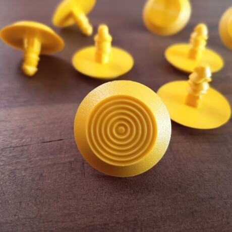 Botón Podotáctil TPU AROS CONCÉNTRICOS con VÁSTAGO Botón Podotáctil TPU AROS CONCÉNTRICOS con VÁSTAGO