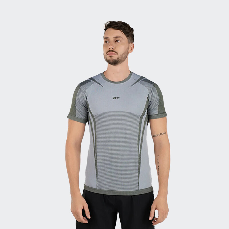 Remera Reebok Lab Tech Gris