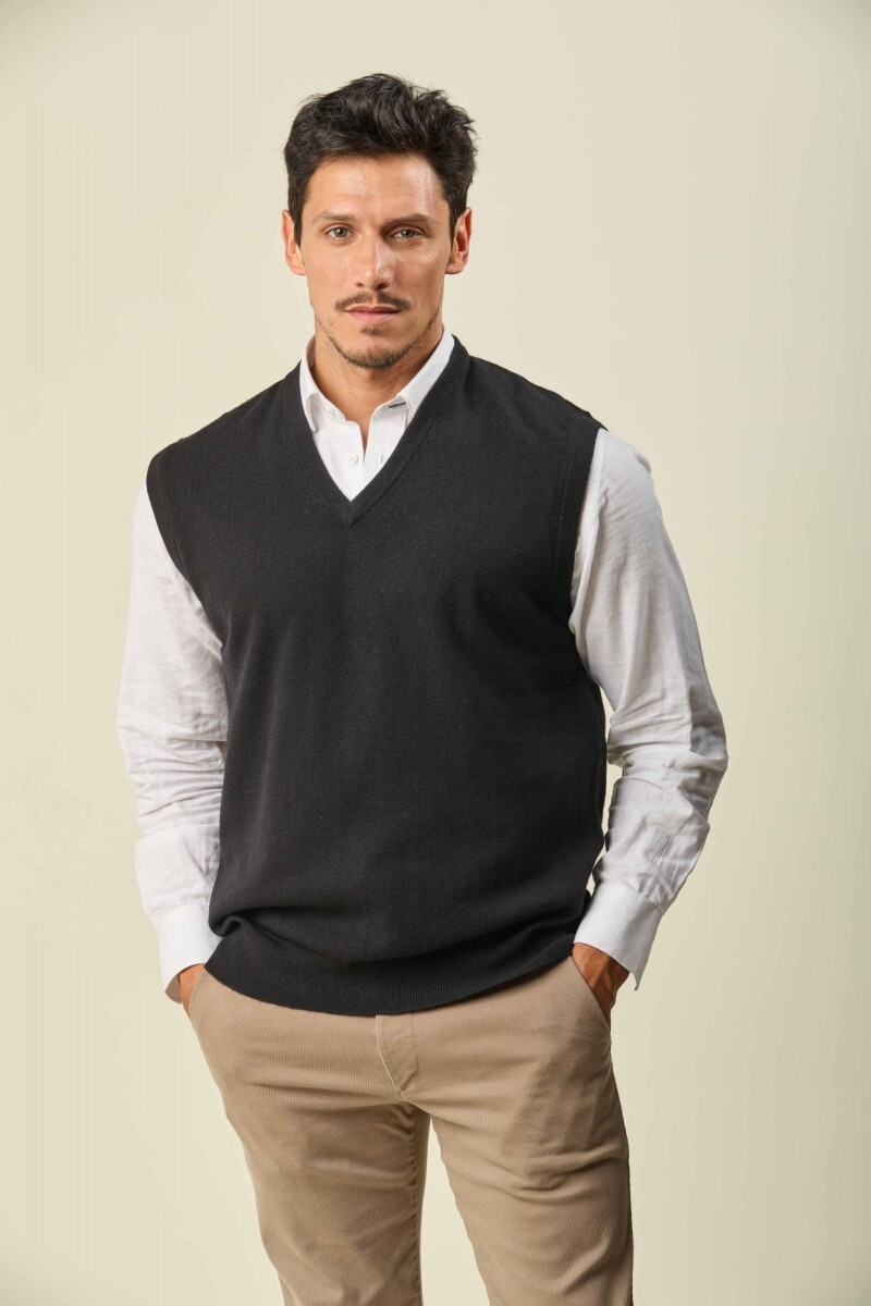 Chaleco Lambswool Escote V - Negro 