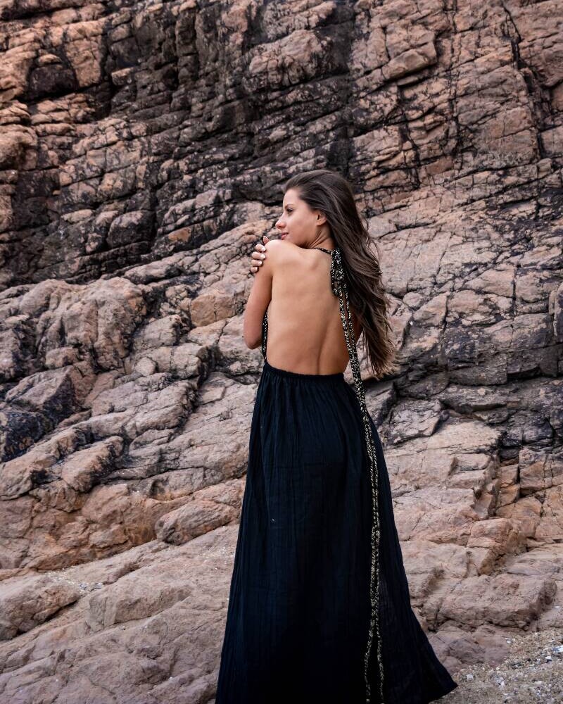 AIALA DRESS BORDADO Negro