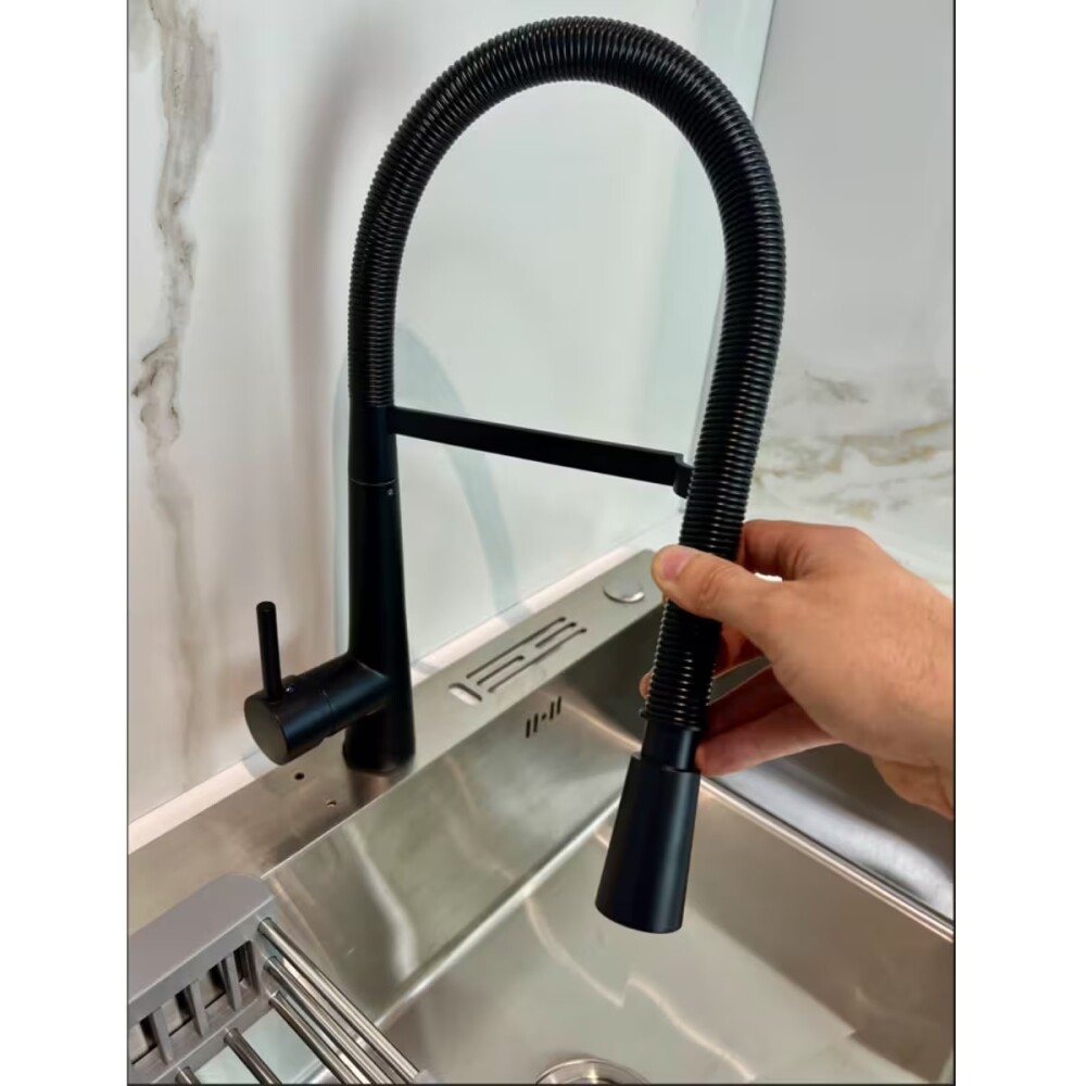 Grifería de cocina Monocomando de mesada Chef Pico móvil Negro Mate Grifería De Cocina Monocomando De Mesada Chef Pico Móvil Negro Mate