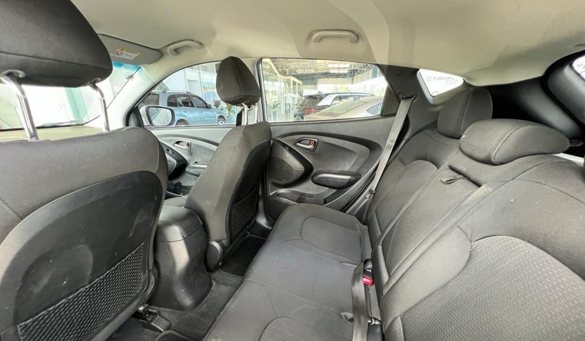 Hyundai Tucson 2.0 Gl 2014 Hyundai Tucson 2.0 Gl 2014