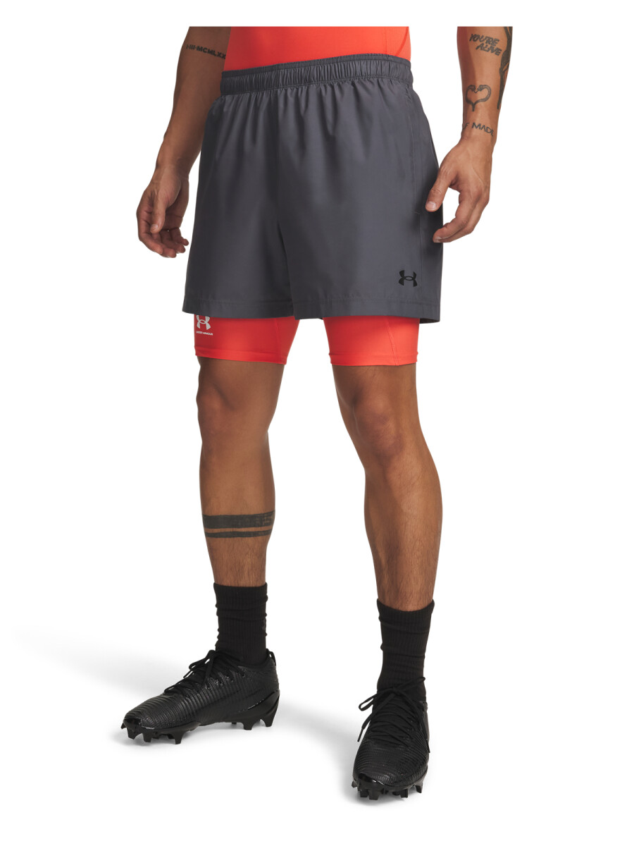 SHORT UA Tech Woven 5in Short Hombre 6009712-025 - Gris 
