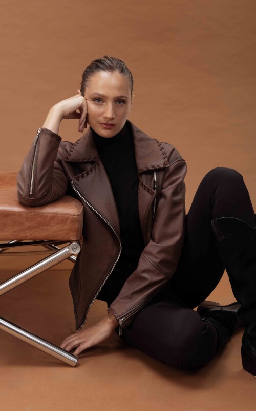 MUNICH FW26 CHAQUETA MARRÓN GASTADO