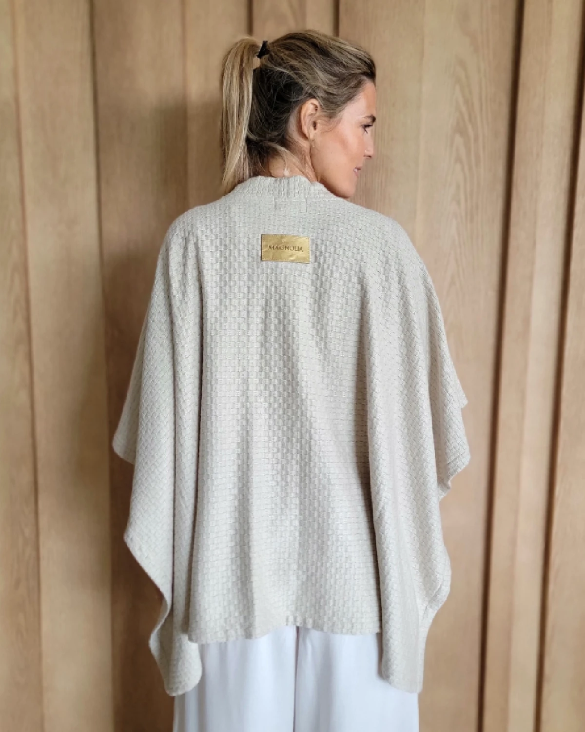 Ruana Cerdeña off white talle unico