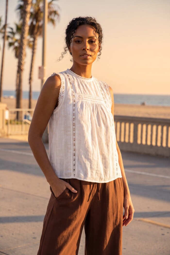 Blusa Con Frunce Nácar