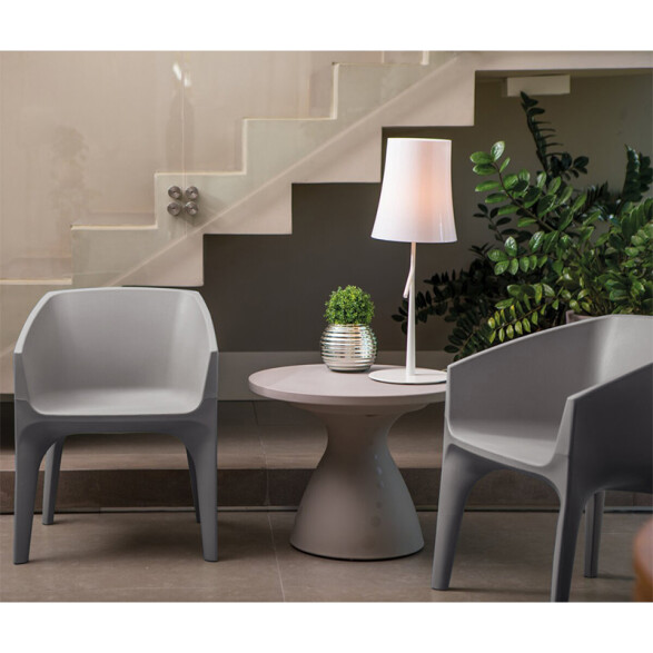 Sillón de polietileno "PACO" símil hormigón -TRAMONTINA TD0699