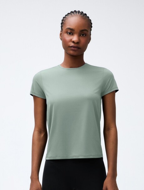 CAMISETA DEPORTIVA CON PROTECCIÓN UV T-SHIRT MM FEM