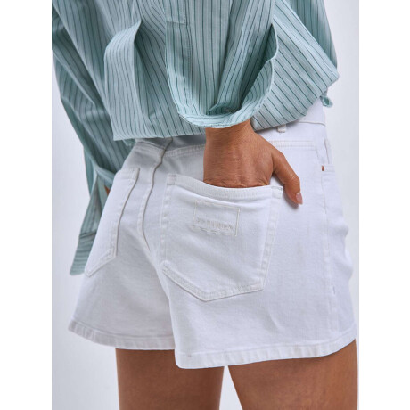 Short Flat Off White