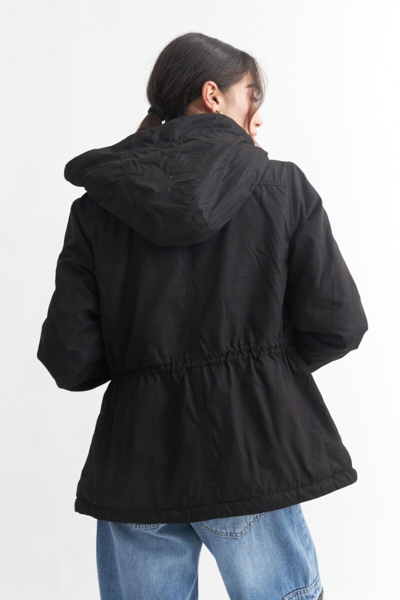 Campera con cierres NEGRO