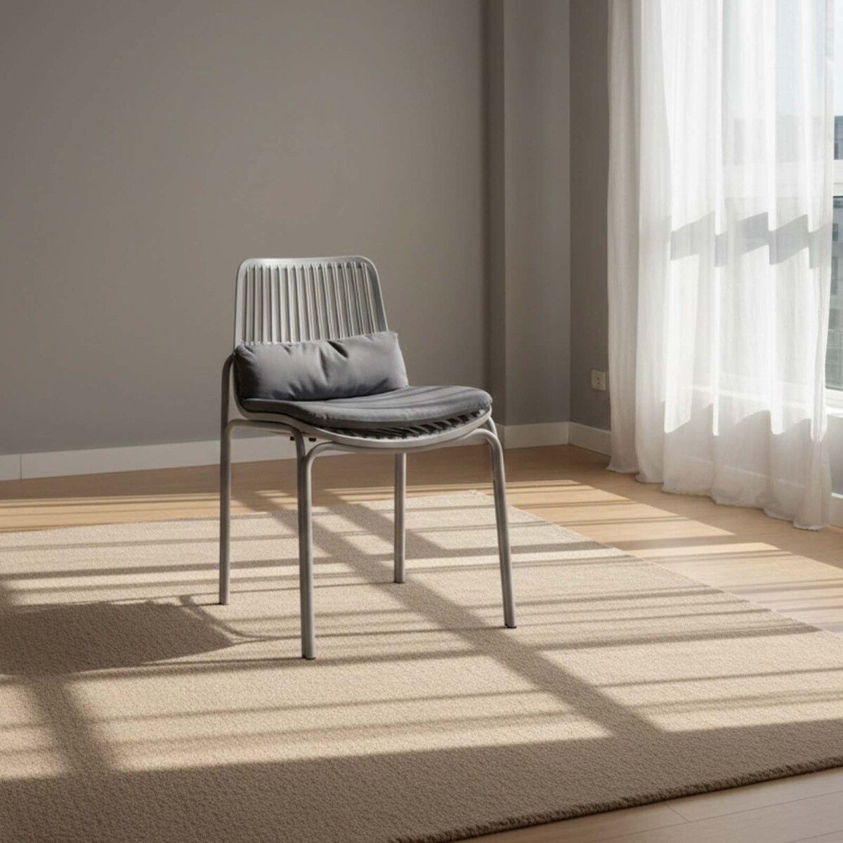 SILLA DE COMEDOR - POLIPROPILENO GRIS LISA 