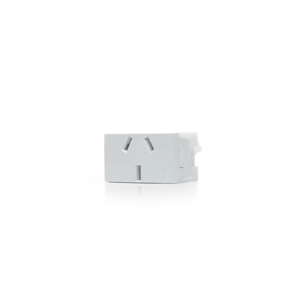 Módulo tomacorriente standard 10A 250V blanco puro ELE07605
