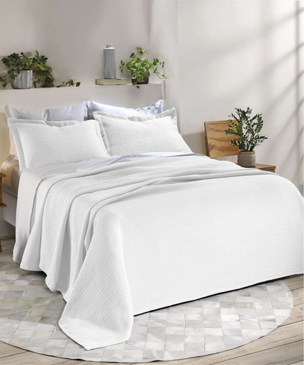 Juego Colcha y Funda Dohler Queen 100% Microfibra - Blanco 