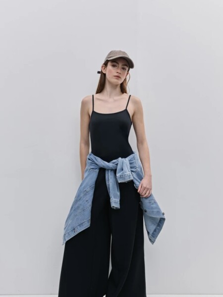 MUSCULOSA P.CAKE TULIPAN NEGRO