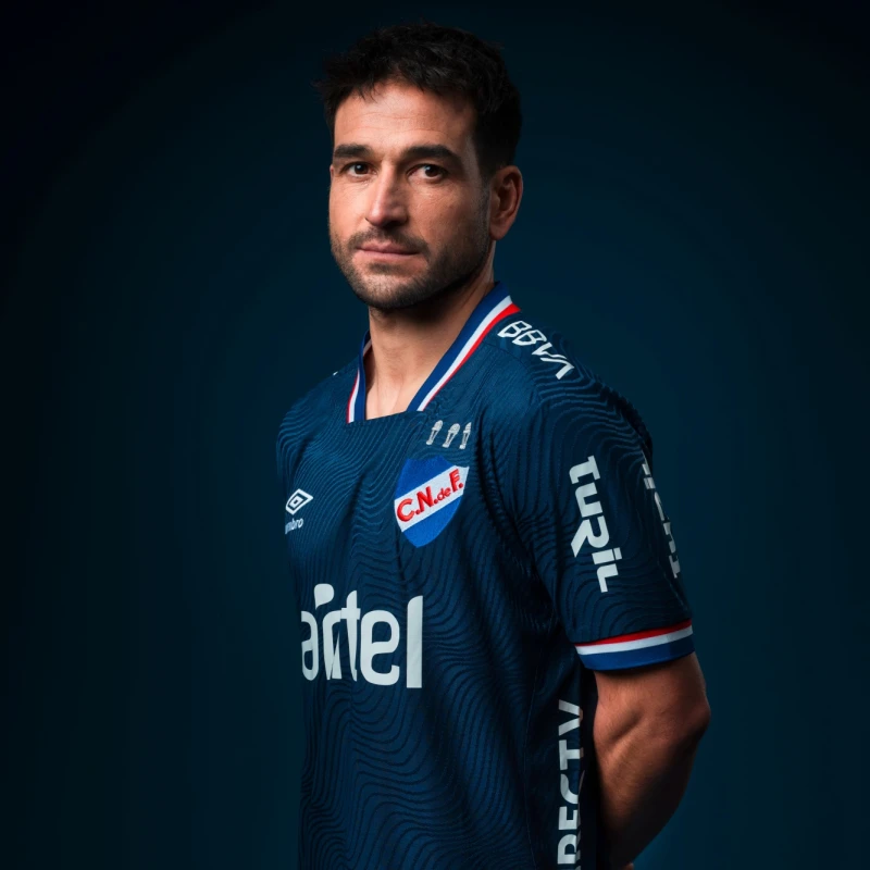 Remera Nacional Camiseta Alternativa Identity 2024 de Hombre Azul