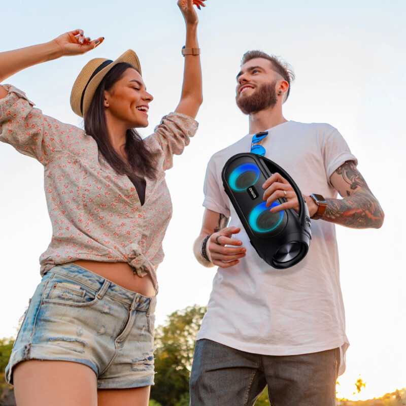 Parlante AIWA Boombox 40W R.M.S. TWS Parlante AIWA Boombox 40W R.M.S. TWS