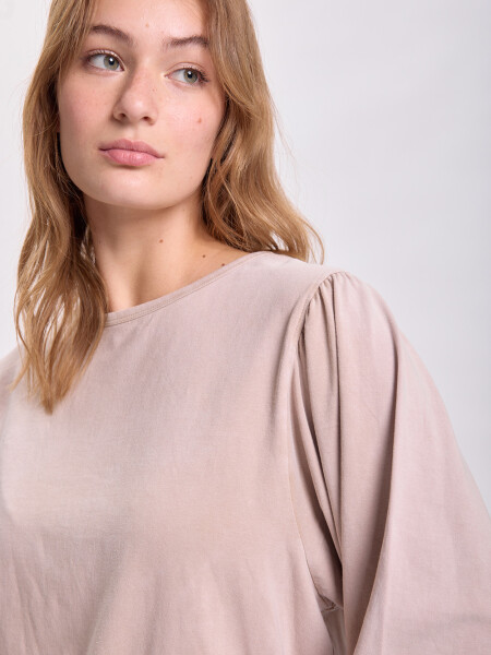 Remera Crudo