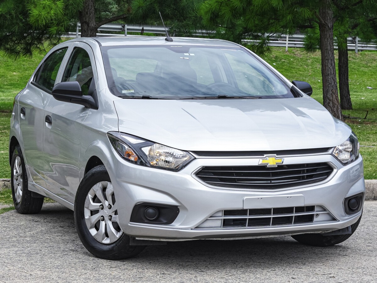 Chevrolet Joy 1.0 Extra Full | Permuta / Financia Chevrolet Joy 1.0 Extra Full | Permuta / Financia