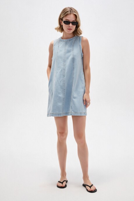 Vestido Aurei Celeste Claro
