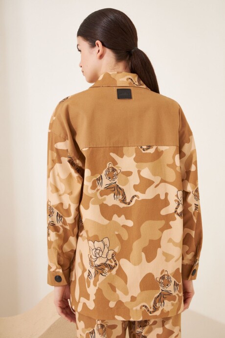 CHAQUETA CAMOUFLAGE CAMEL