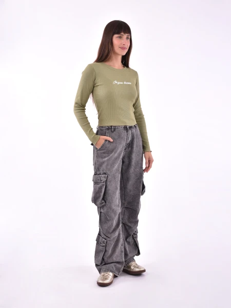 REMERA SPREAD OLIVA