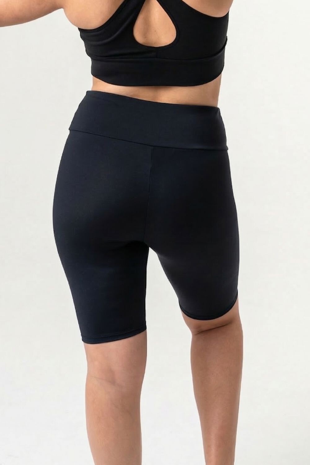 Biker deportiva Kora Negro
