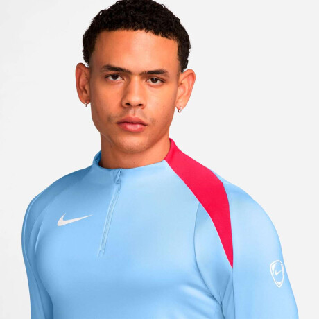 Remera Nike Strike de Hombre Azul