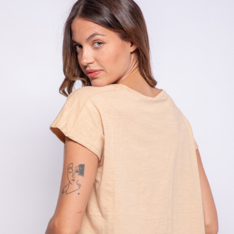 REMERA FANCINE Beige