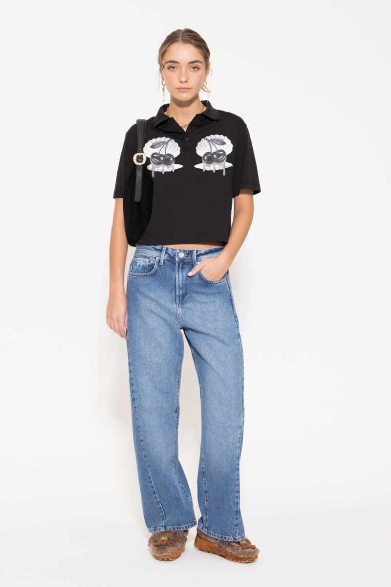 REMERA SHELL Negro
