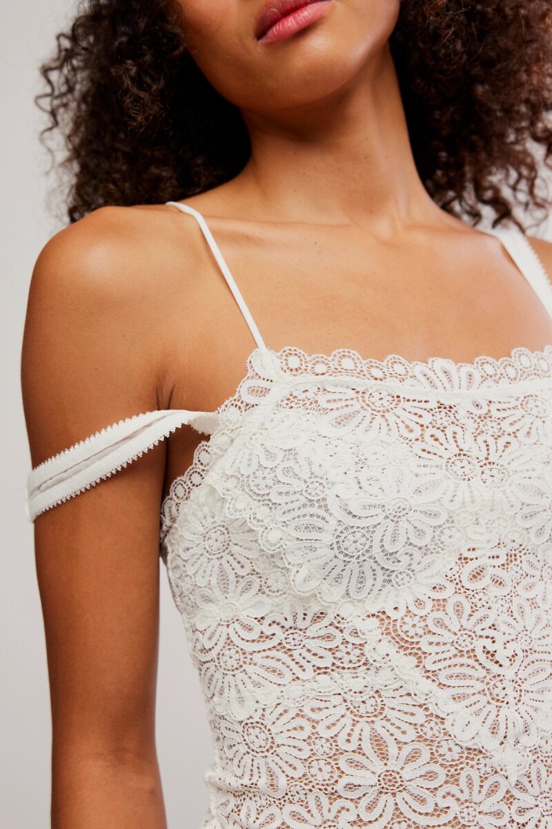 MUSCULOSA ENCAJE LOVE AND LACE Marfil
