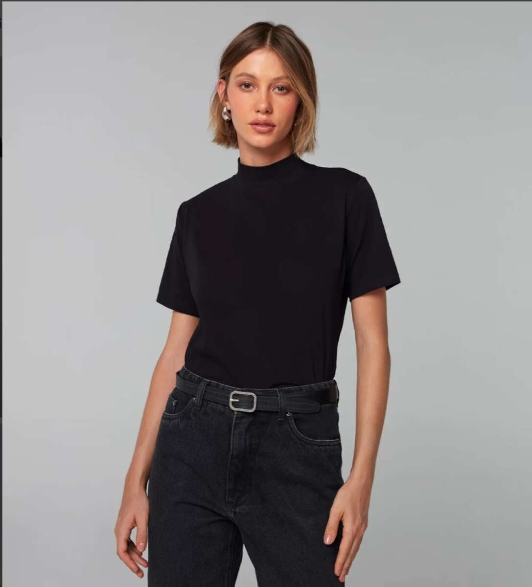Remera Lola - Negro 