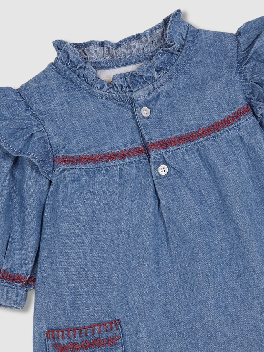 Vestido Vaquero Con Bordados Azul Claro