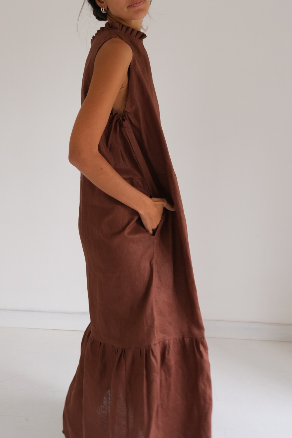 Queens Cup Dress Chocolate