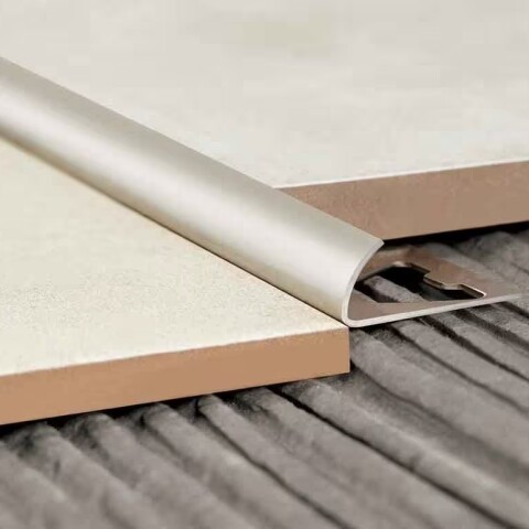 Acero inox. Guardacanto Arco 10mm x 2,5m Brillo Acero Inox. Guardacanto Arco 10mm X 2,5m Brillo