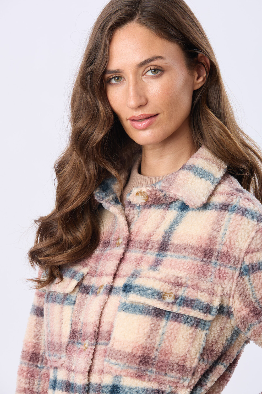 CAMPERA SOBRECAMISA CORDERITO Rosado